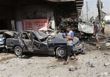 car bombs targeting shiites kill 66 in iraq