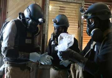 chemical experts begin destroying syria s chemical arsenal