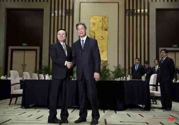 china taiwan hold historic talks