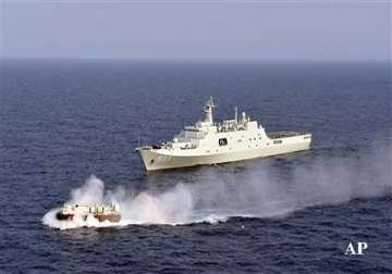 china holds landing exercises in south china sea