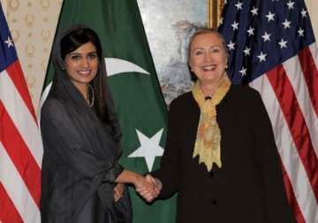 clinton meets khar discuss counter terrorism issues