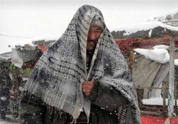 cold winter kills at least 40 in afghanistan
