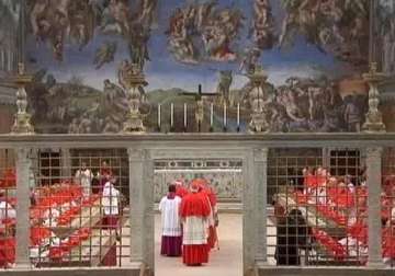 conclave to elect new pope begins