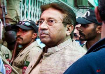 court summons musharraf on jan 16 to face treason charges