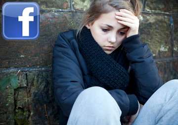 docs warn about facebook use and teen depression