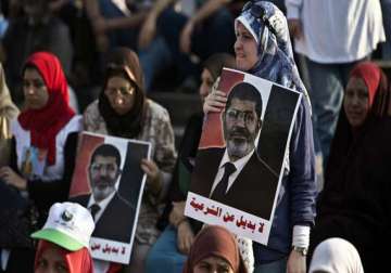 egypt dissolves muslim brotherhood political wing