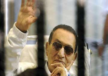 egypt set to free mubarak from jail for mandatory house arrest