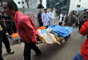 explosion in china kills at least 7 injures 200