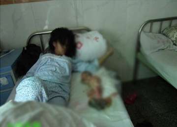 family in forced abortion case harassed in china