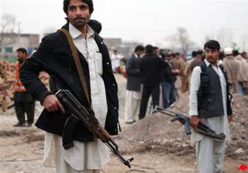 fighting over pakistani mountaintop kills over 60
