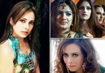 former pak beauty queen flees us after duping californians