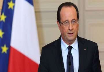 french president demands any us spying cease now