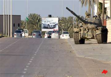 gaddafi forces push towards ajdabiya 5 killed in misurata