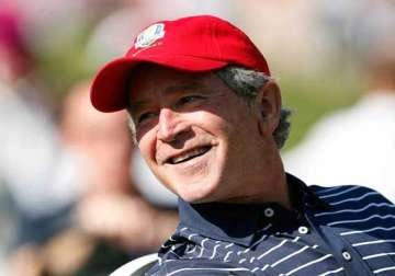 george w. bush takes ice bucket challenge nominates bill clinton