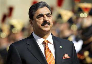 gilani in no mood to tone down battle with judiciary