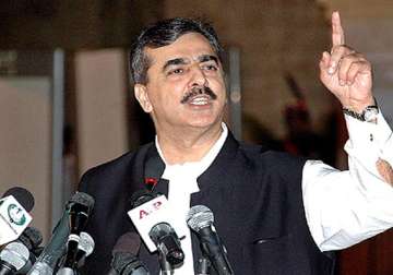 gilani ready to resign over reopening graft cases issue