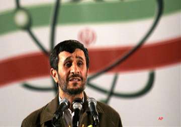 go build 4 nuclear reactors ahmadinejad tells iranian scientists