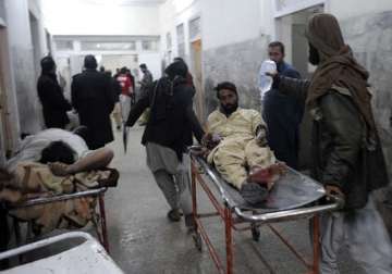 gunmen fire at train in pak s balochistan province 4 killed