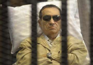 hosni mubarak s health worsens in egypt