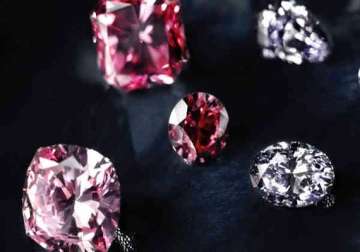 illicit diamond syndicate busted in south africa