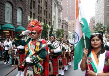 india day parade 2014 actor sunny deol billionaire vivek ranadive to feature as grand marshals