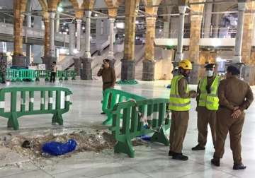 2 indians among 107 dead in mecca mosque mishap