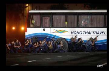 philippines bus hostage crisis ends with 8 dead