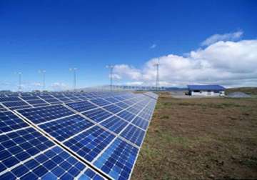 china starts building its largest solar plant