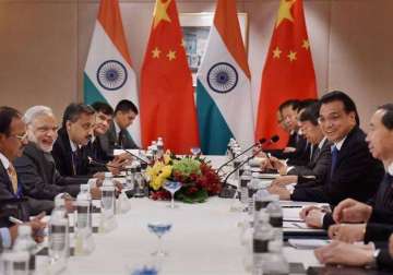pm modi meets chinese counterpart li keqiang discusses bilateral ties