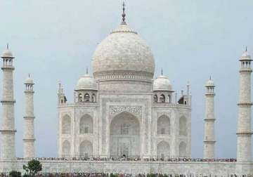 taj mahal statue of liberty welcome eiffel tower on twitter