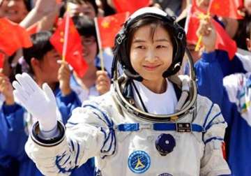 china s first female astronaut liu yang becomes mom resumes training
