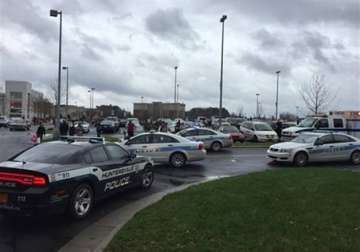 one dead after fight leads to fatal shooting at north carolina mall