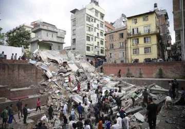 nepal quake toll may go up to 15 000 two miraculously rescued