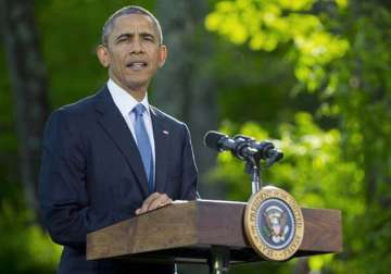 us senate passes bill on fast track trade authority for barack obama