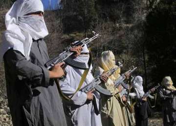 pakistani taliban switches side vows to send jihadists to help is