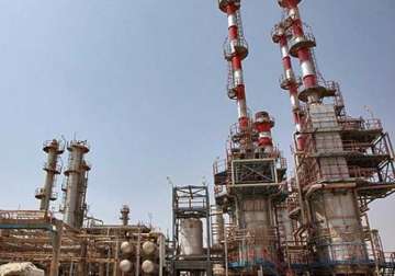 iran asks india to clear 6.5 billion oil dues within 2 months