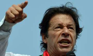 imran threatens to drag pakistan pm to court