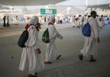 9 pilgrims from gujarat killed in haj stampede