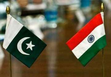 us hopes india pakistan will resolve issues on own