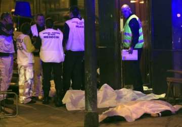 horrifying video shows woman saved by jammed gun as paris killer attacks restaurant
