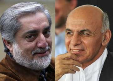 afghanistan s presidential candidates to sign power deal