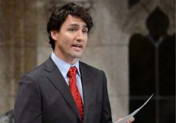 justin trudeau to become canada s new pm after liberals win elections