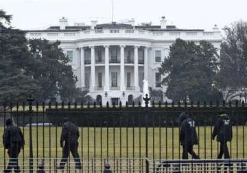 white house says too early to link islamic state to texas attack