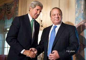 kerry to discuss india pakistan tensions with sharif