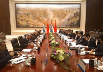 pm modi and president xi discuss ways to strengthen trust