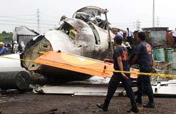 14 dead as plane crashes in eastern venezuela