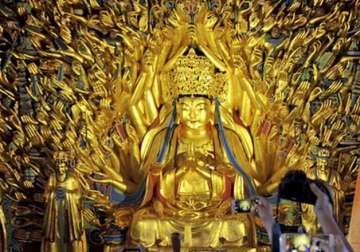 china restores 800 year old buddha statue with 1 000 hands