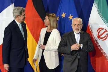 world powers iran reach framework for nuke deal by june 30