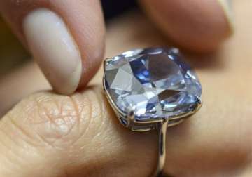 tycoon buys diamonds worth 58 million for 7 yr old daughter