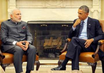 barack obama phones pm narendra modi thanks his leadership for ensuring success of climate summit